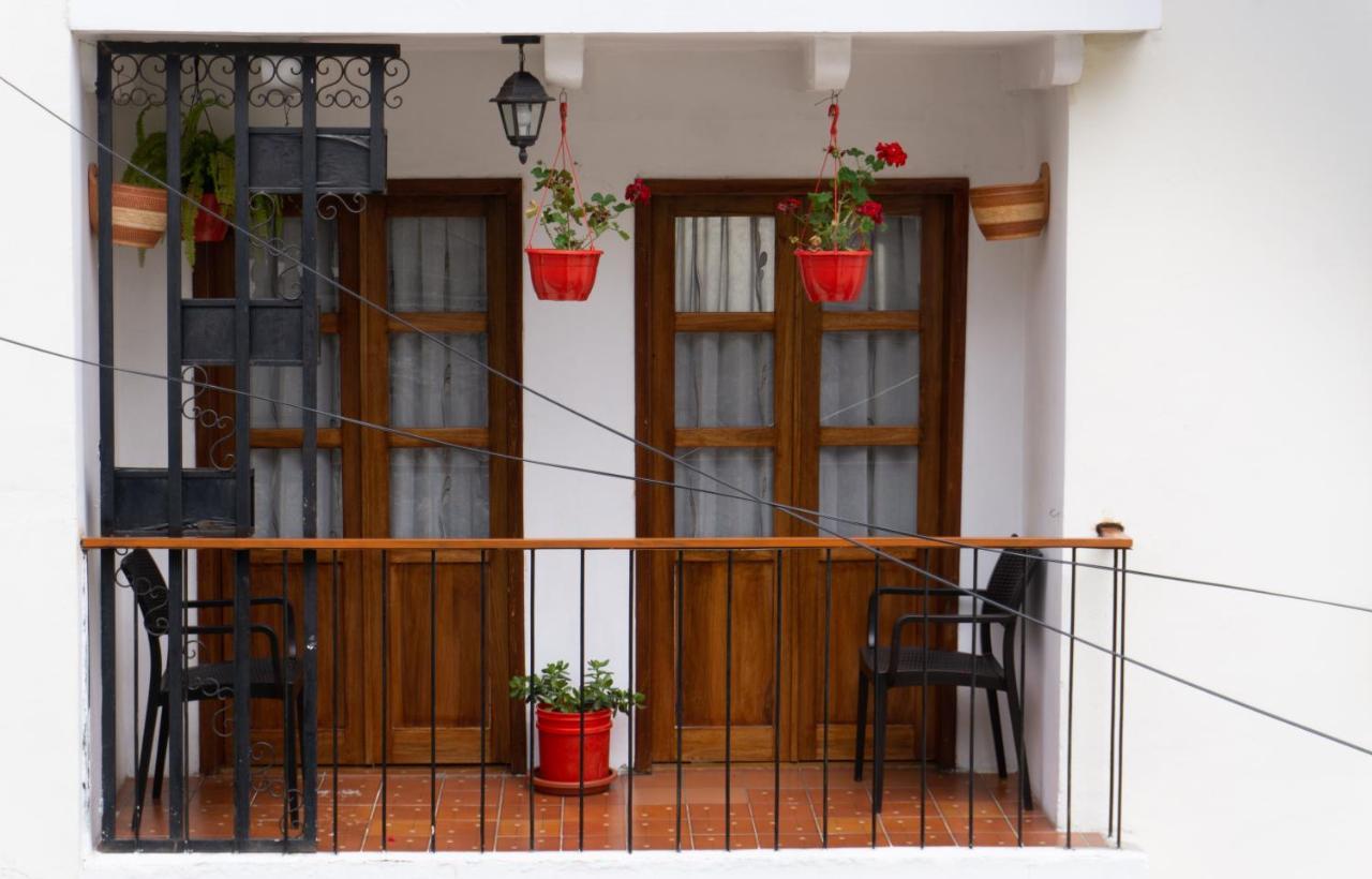 Apartamento 32 Juana De Arco Quito Eksteriør bilde